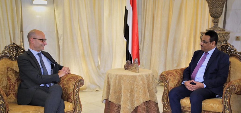 وزير النفط يطالب "توتال" بالعودة لتشغيل منشأة بلحاف الغازية