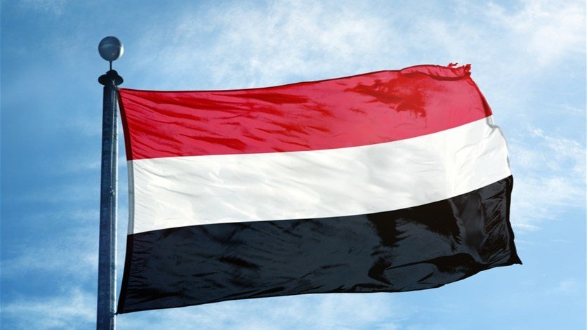 الحكومة تدين استهداف الحوثيين أراضي السعودية وتطالب بدعم دولي لاستعادة الدولة اليمنية