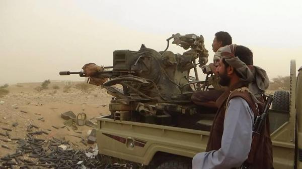 القوات الحكومية تشن هجوماً مباغتاً على مواقع الحوثيين جنوب مارب