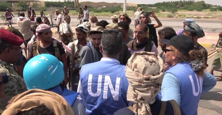 غوها يصل المخا ويعقد اجتماعاً مع الفريق الحكومي في لجنة اعادة الانتشار