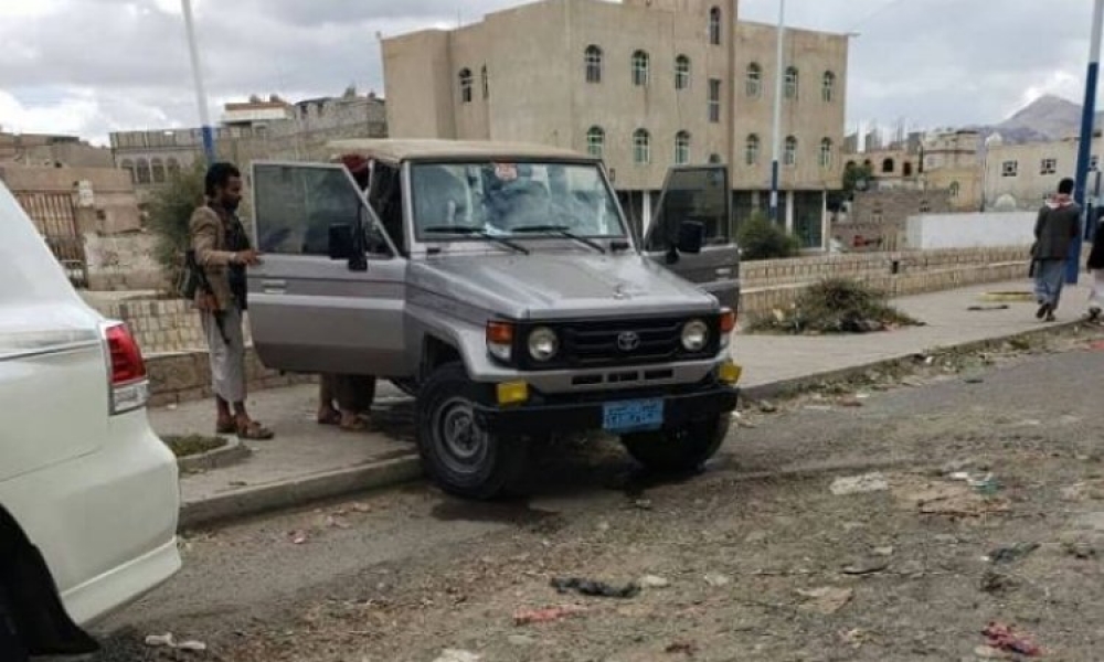 انفلات أمني.. رجل أعمال في صنعاء ينجو من الاختطاف بعد مطاردة في الشوراع
