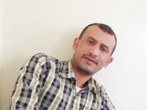 عذب لخمسة أشهر وأحد المحققين حلف أنه سيؤدي بجثته إلى الثلاجة  : محامي: الصحفي الصمدي تعرض لتعذيب وحشي ومعاملة "لا إنسانية"