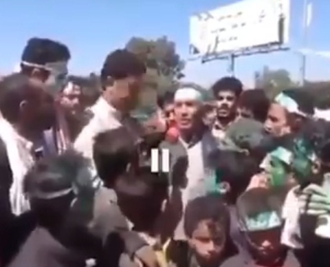 حوثي في صنعاء: نحن ضد اليهود والنصارى والمسلمين! (فيديو)