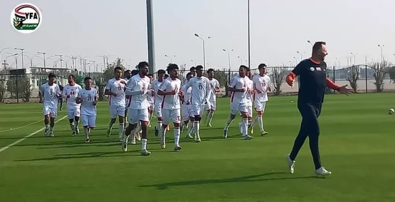 منتخب اليمن يستهل تدريباته في البصرة استعداداً لبطولة خليجي25