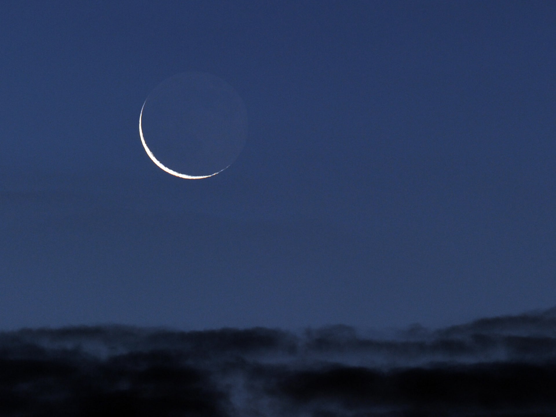 الجمعية الفلكية اليمنية تعلن موعد حلول شهر رمضان وعيد الفطر - (وثيقة)