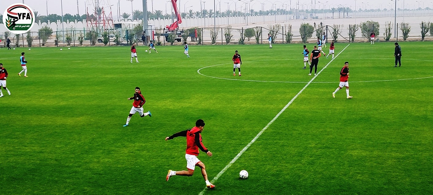منتخب اليمن الأول لكرة القدم يجري حصته التدريبية الثالثة استعدادا لبطولة خليجي 25 