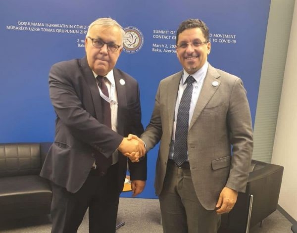 بن مبارك يجري مباحثات مع نائب وزير خارجية روسيا