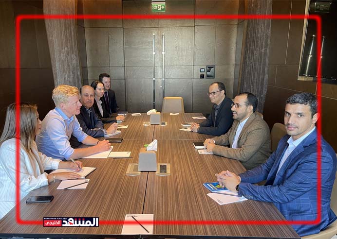 وفد الحوثيين المفاوض يبحث مع المبعوث الاممي ترتيبات الحل الشامل والافراج عن الاسرى