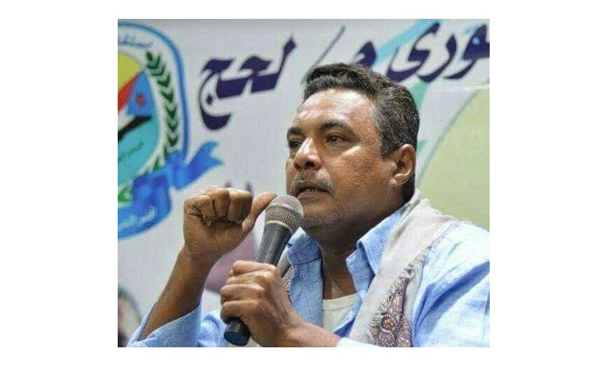 المهرة.. قوة أمنية تداهم مقر قيادي معارض للانتقالي وتحاول اختطافه 