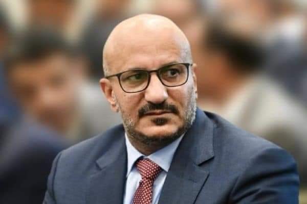 بعد عبارة "جدتك"... العميد طارق صالح يطلق "أبشر" من أجل تعز.. ما القصة؟