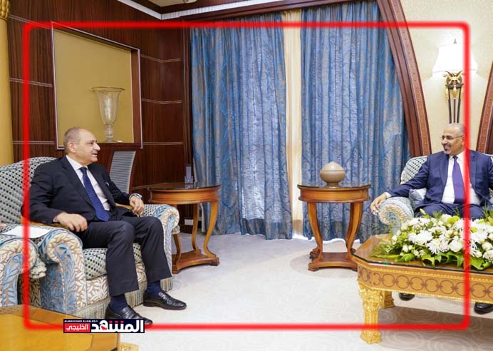 الزبيدي يناقش مع السفير فاروق الاجراءات المصرية الجديدة بشأن دخول واقامة اليمنيين