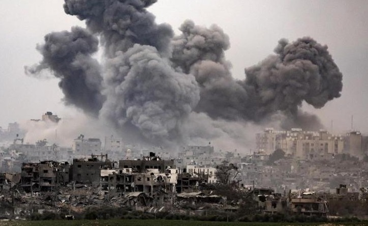 وزير اسرائيلي: إلقاء قنبلة نووية على غزة هو حل ممكن