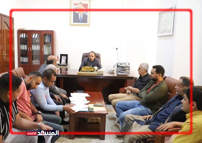 حضرموت.. توقيع محضري تسليم مركزي الإنزال السمكي بمديريتي الشحر وبروم ميفع 