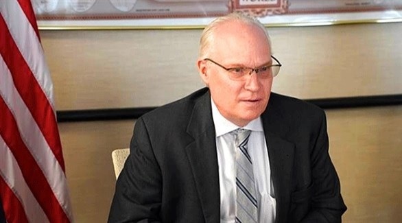 المبعوث الامريكي يدعو الاطراف اليمنية إلى محادثات صعبة مع بعضم والاتفاق على دفع الرواتب