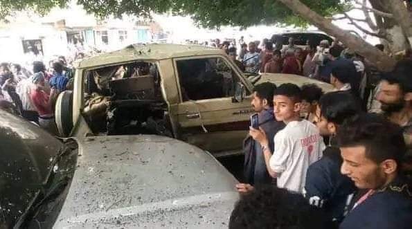 نجاة شيخ قبلي من محاولة اغتيال وإصابة اثنين اثر انفجار عبوة ناسفة في تعز
