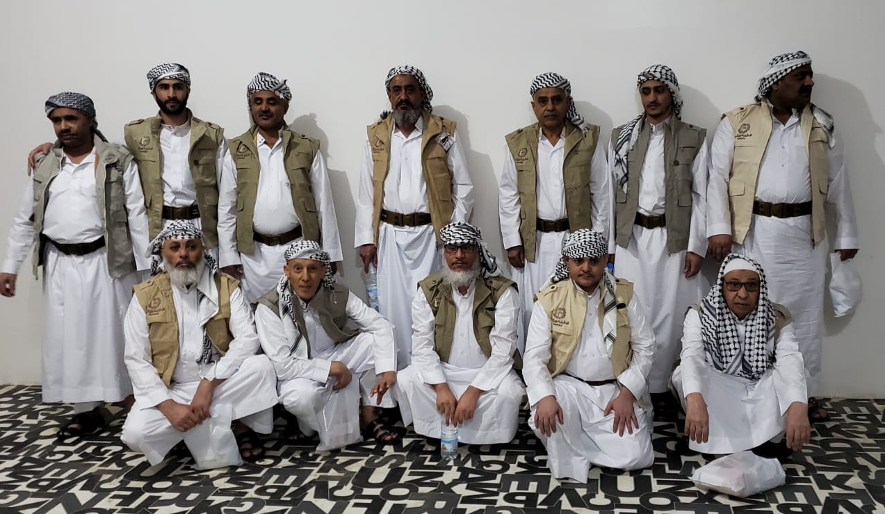الحوثيون يتسلمون 13 اسيرا من السلطات السعودية