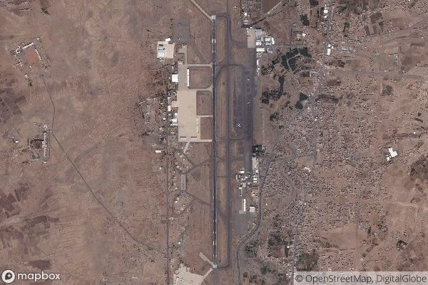 نقابة تكشف عن استحداثات في مطار صنعاء تهدد بخروجه عن الجاهزية
