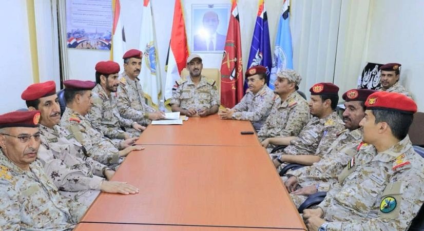 رئيس هيئة الاركان يصدر توجيهاً حازماً في أول ظهور له بعد نجاته من محاولة اغتيال