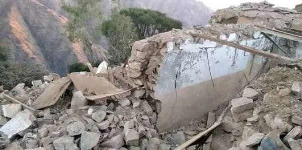 اليمن.. الميليشيا الانقلابية تفجر منزل مواطن في تعز