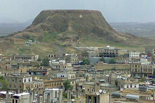 مقتل شاب على يد احد اقاربه في مدينة خاضعة لسيطرة الحوثي جنوب اليمن