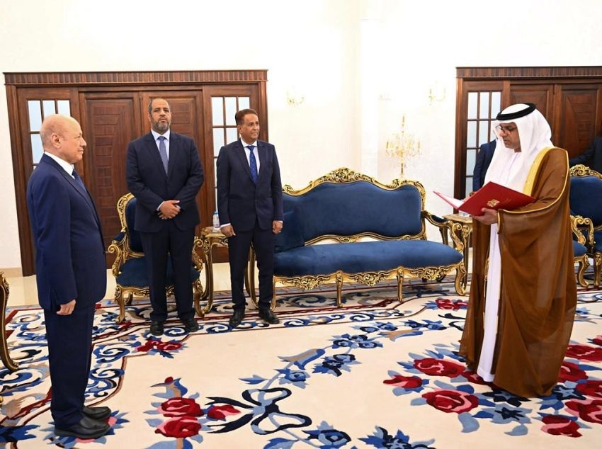 الرئيس العليمي يتسلم أوراق اعتماد السفير الزعابي ويشيد بتضحيات الامارات في معركة انهاء الانقلاب