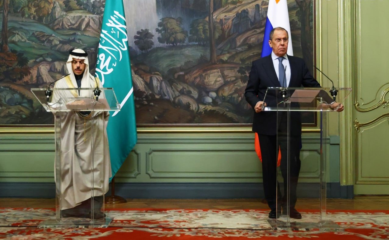 وزير خارجية السعودية: جهود قائمة لوقف إطلاق نار دائم في اليمن ثم إطلاق عملية سياسية
