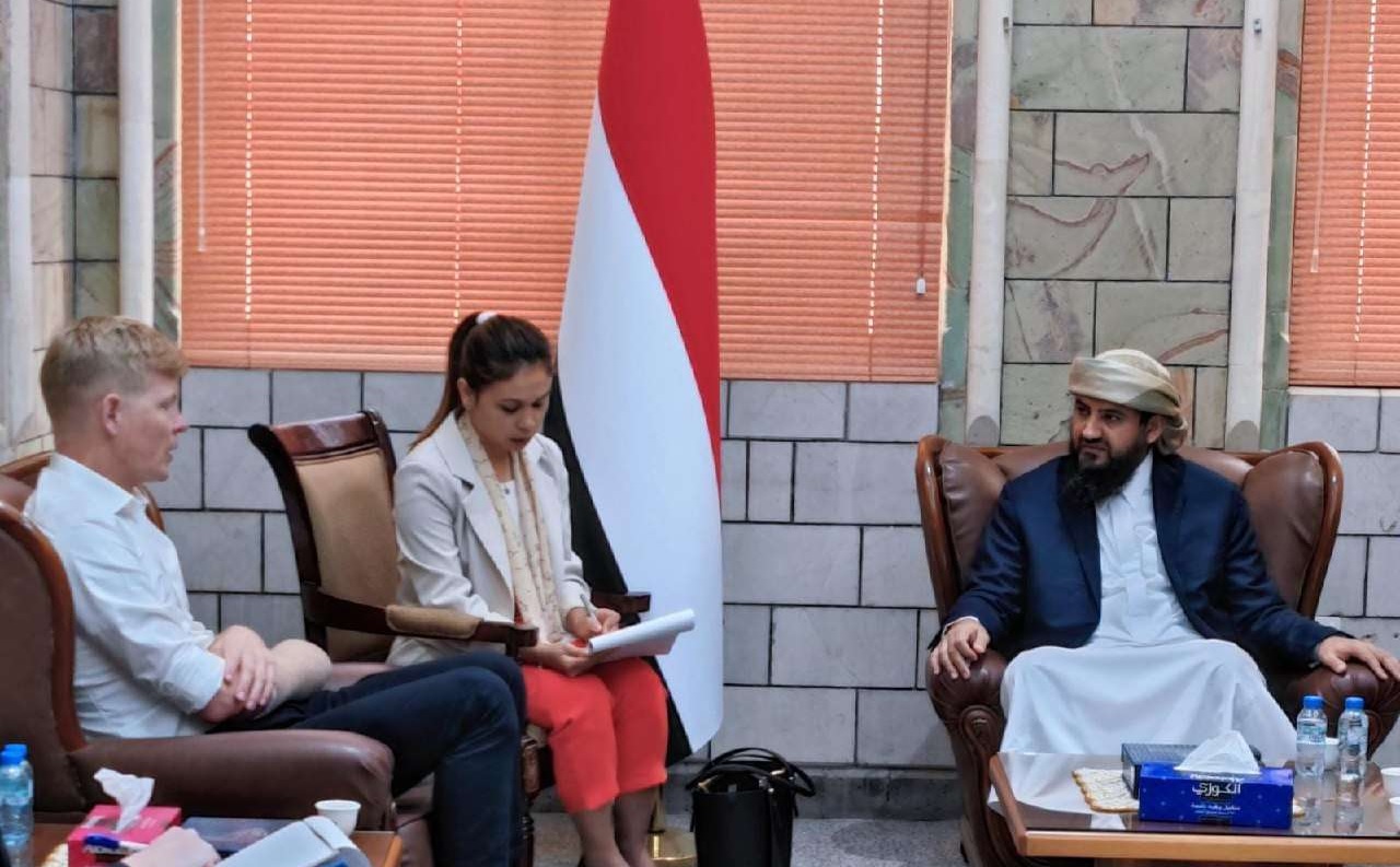 أبو زرعة المحرمي لـ المبعوث الاممي: لانشعر بجدية الحوثي في البحث عن السلام 