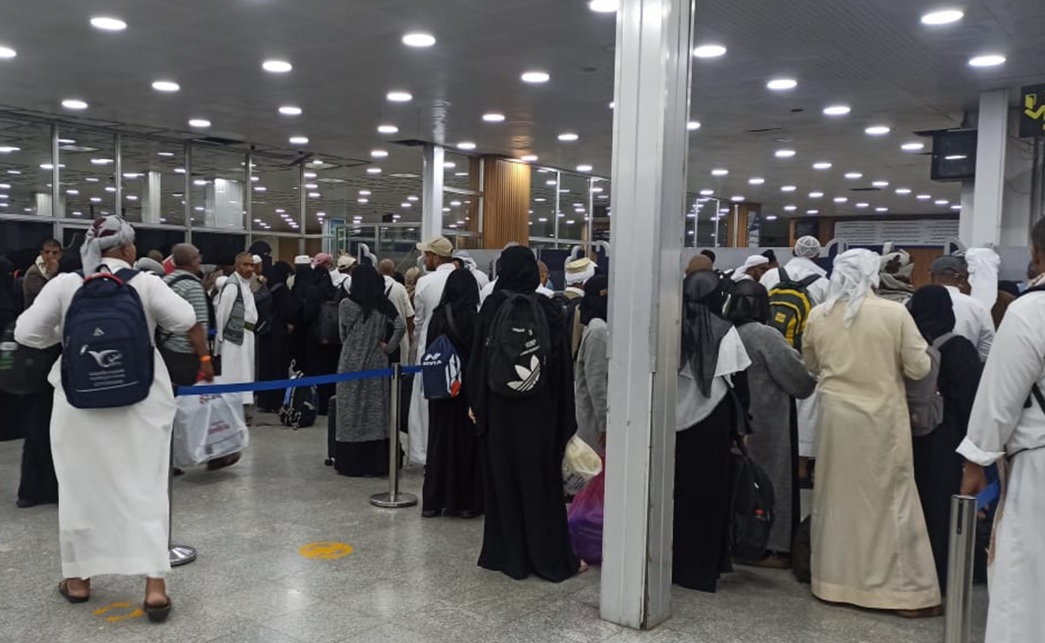 مطار صنعاء يستقبل 272 يمنيا قادمين من جدة السعودية