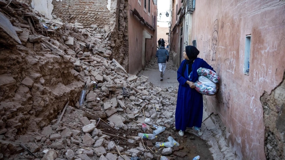 سفارة اليمن في المغرب تدعو رعاياها إلى الانخراط في أعمال الإغاثة لضحايا الزلزال