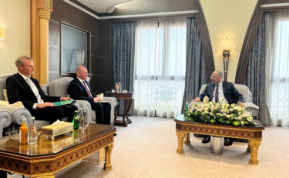 الزبيدي: ندعم إنجاح أي جهود تقود إلى إحلال سلام عادل ومستدام وفق المعطيات الماثلة على الأرض
