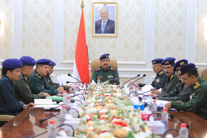 اليمن..إقرار ترقية وتسوية أوضاع أكثر من 75 ألف ضابط وصف ضابط وفرد من منسوبي الداخلية