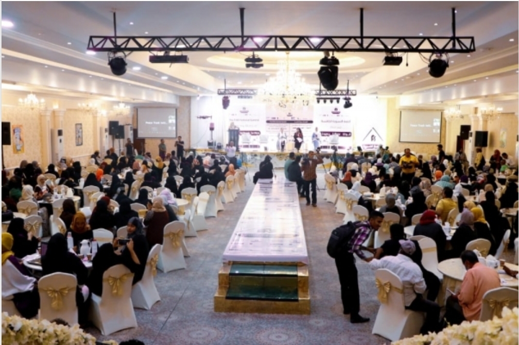 البيان الختامي للقمة النسوية التي تضم أكثر من 200ناشطة يمنية