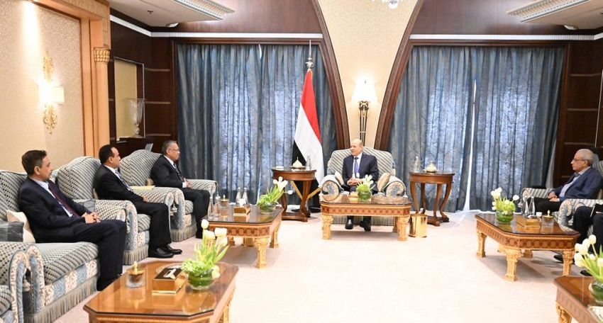 العليمي يبحث مع هيئة رئاسة "الشورى" متطلبات وحدة الصف والمضي في الاصلاحات الاقتصادية والخدمية