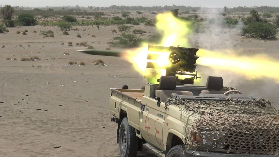 إخماد تحركات حوثية ومصادر نيران استهدفت أعيانًا مدنية غرب اليمن