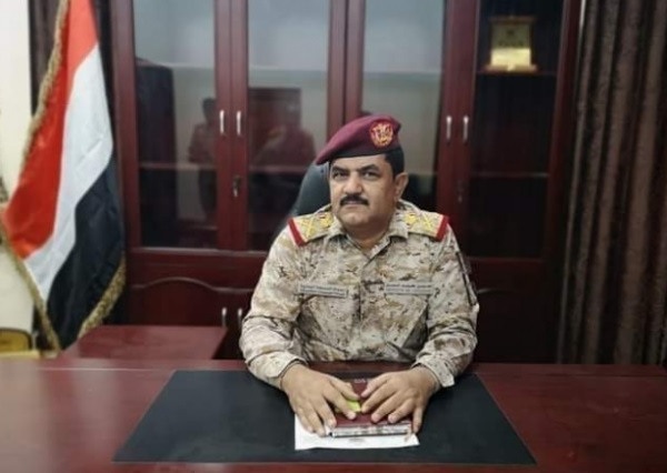 وزير الدفاع اليمني: لدينا خطط بديلة بالتنسيق مع التحالف في حال انهارت الهدنة ونحتاج للسلاح والمسيرات