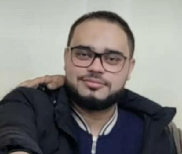 مذيع فلسطيني يتعرض للاعتداء من قبل رئيس قناة تابعة للميليشيا في صنعاء