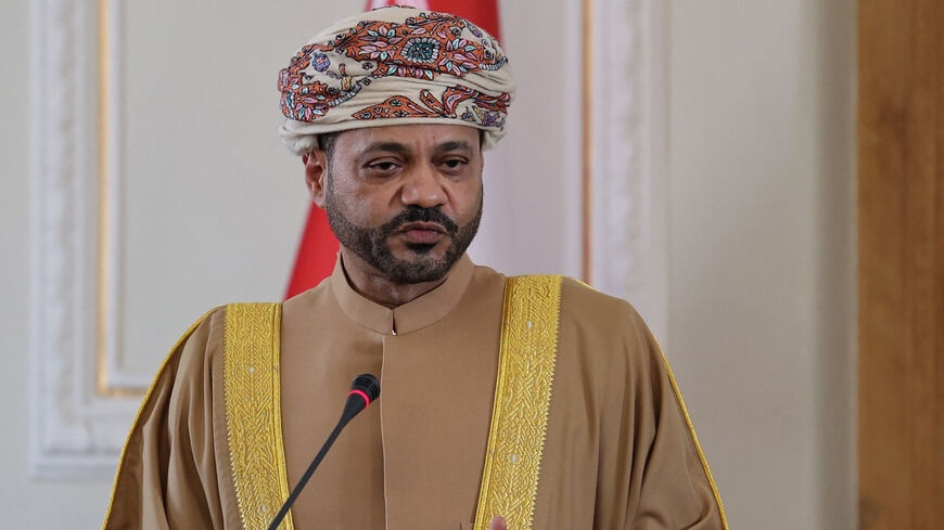 وزير خارجية عمان يكشف مستجدات الحوار بين السعودية وميليشيا ايران في اليمن