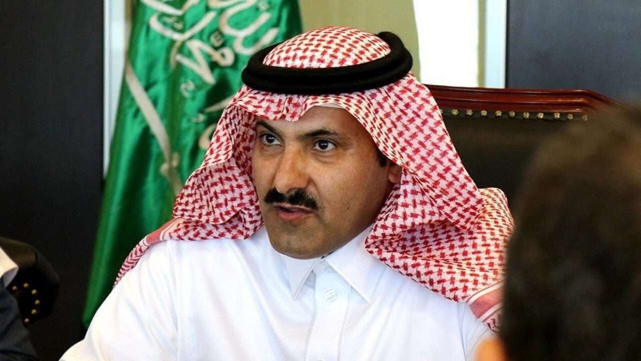 السفير السعودي يدلي بتصريح هام بشأن أول رحلة جوية من مطار صنعاء إلى جدة