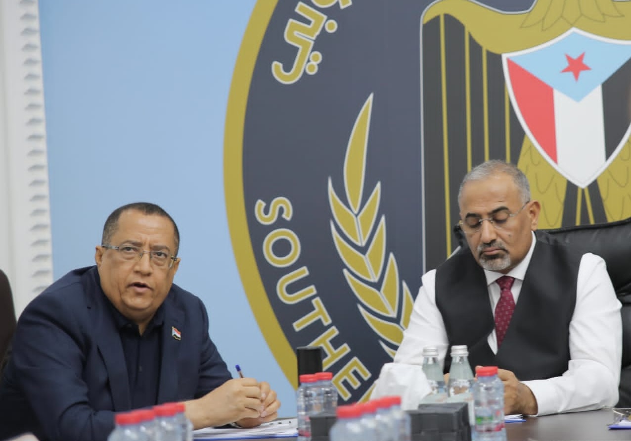 في اجتماع استثنائي.. الانتقالي يدعو إلى إيجاد عملية اصلاح شاملة تطال الحكومة وكافة مؤسسات وهيئات الدولة