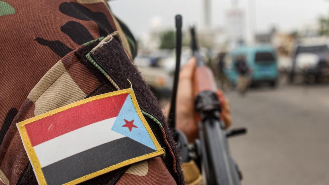 قيادي بارز في الانتقالي يعترف: المناطقية والتخوين مرضان قاتلان يفتكان بنا 