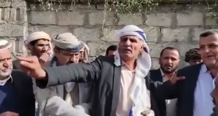 شيخ قبلي يعفو عن قاتل نجله قبل تنفيذ حكم الاعدام في مارب - (فيديو)
