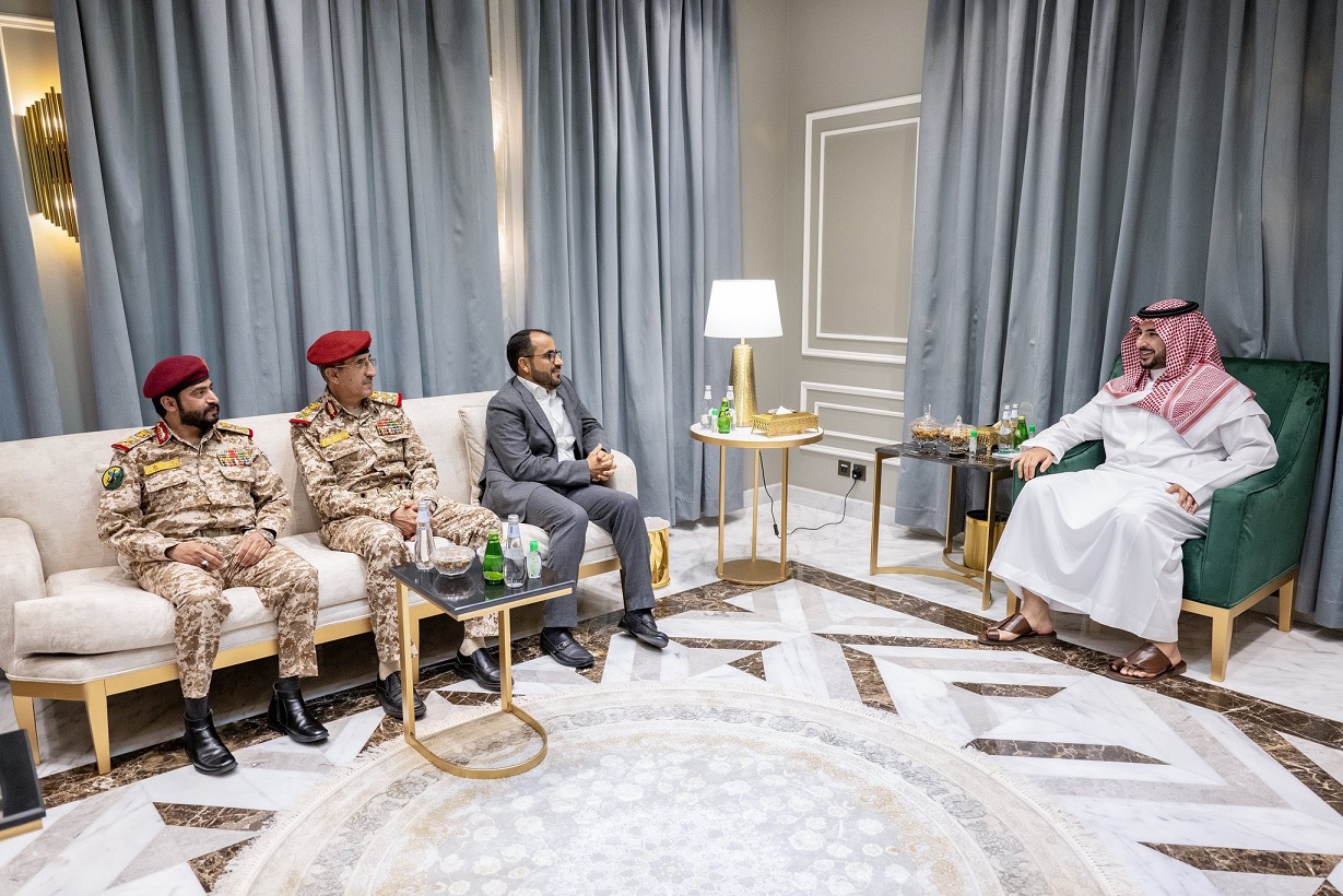 الامير خالد بن سلمان يكشف تفاصيل لقائه مع وفد ميليشيا ايران 