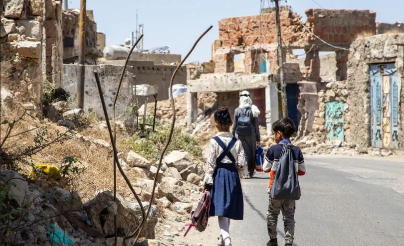 منظمة دولية: طفل واحد على الاقل يقتل أو يصاب كل يوم في اليمن خلال العام الجاري