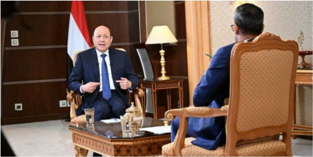 الرئيس رشاد العليمي ...سنواجه مشكلة في صرف المرتبات ابتداء من الشهر الجاري والسبب!!