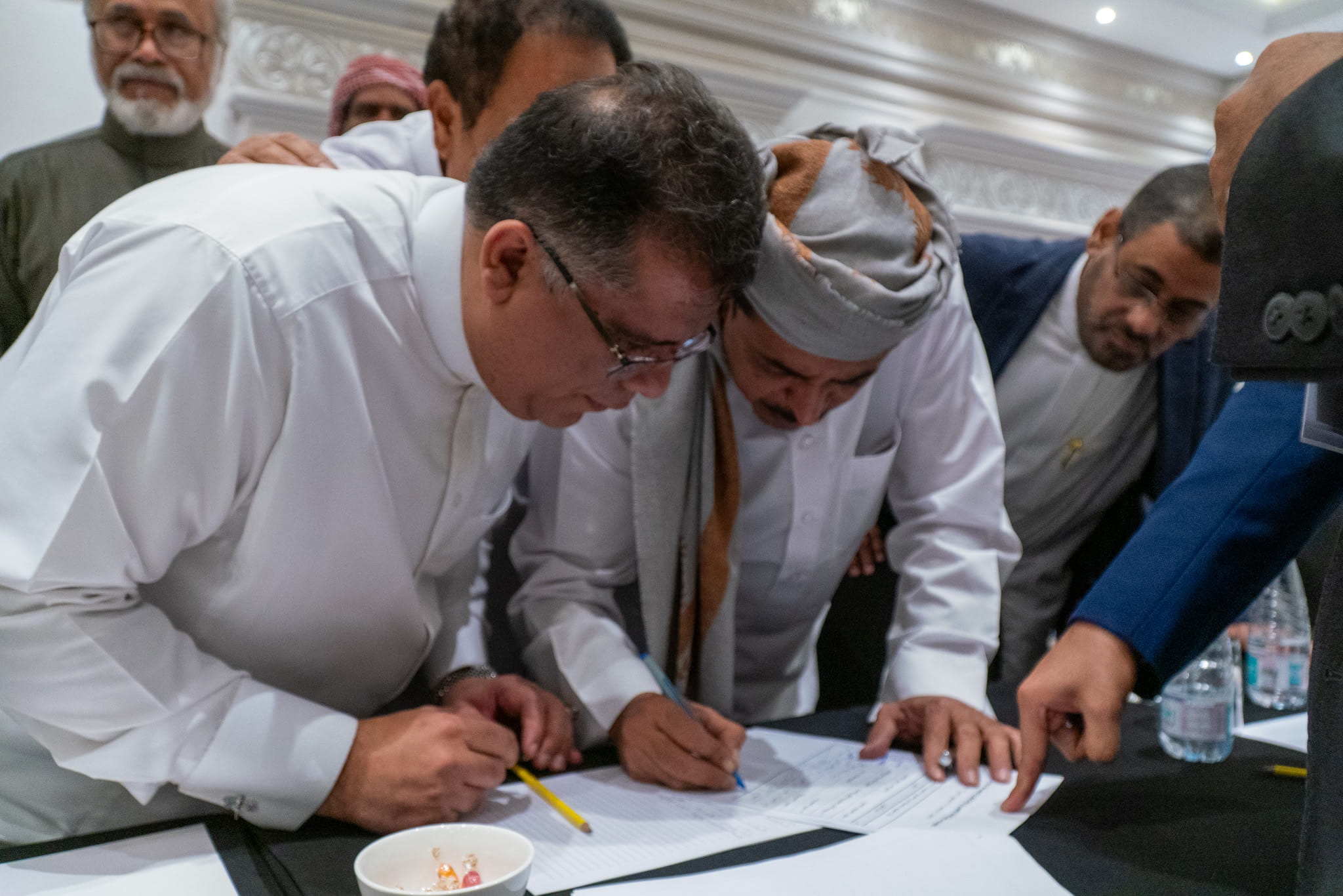 المكونات الحضرمية المشاركة في مشاورات الرياض تشهر مجلس حضرموت الوطني (النص الكامل للوثيقة السياسية والحقوقية)