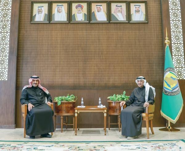 أمين عام الخليجي يؤكد دعم الشرعية في اليمن وتمديد الهدنة وصولا لحل سياسي شامل