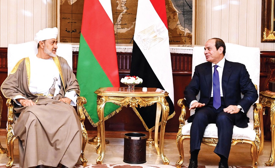 لأول مرة.. سلطان عمان يصل مصر واليمن ضمن أجندته