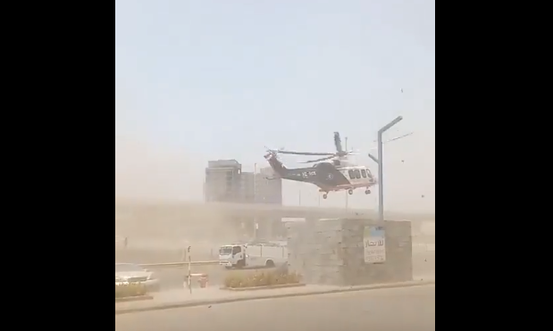 يمني يروي بعبارات مؤثرة سرعة حضور طائرة لإسعاف زميله الباكستاني في السعودية - (فيديو)