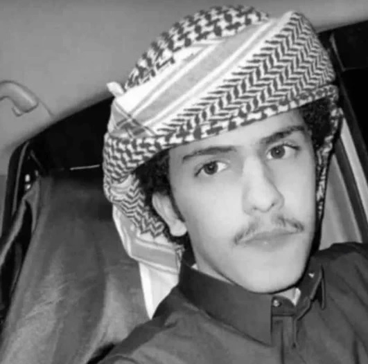 شاب يمني يلقى حتفه إثر حادث مروري مروع في السعودية
