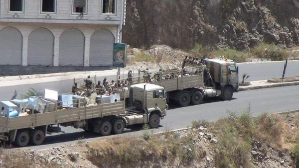 مواجهات عنيفة في تعز وميليشيا ايران تدفع بعتاد عسكرين ومقاتلين جدد إلى محيط المحافظة